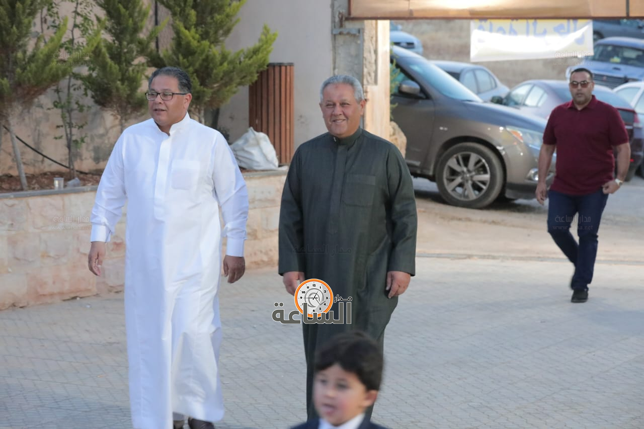 Madar Al-Saa Images 0.55549162144375