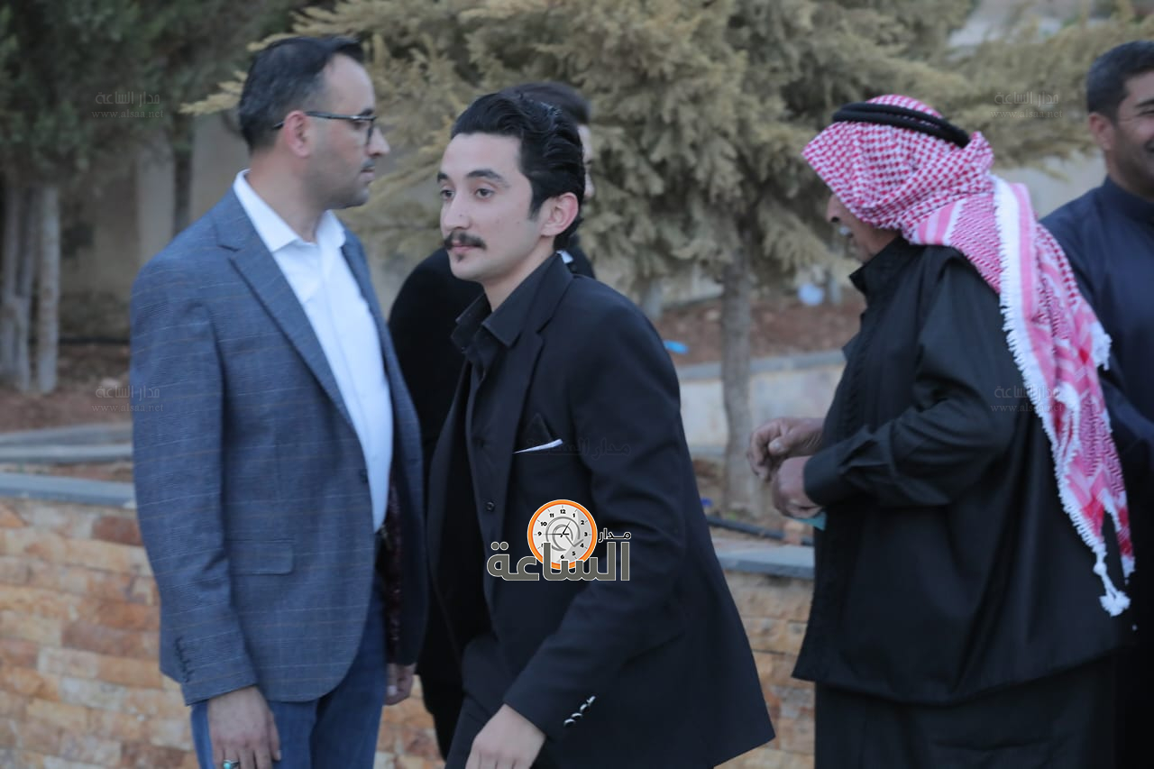 Madar Al-Saa Images 0.7447629864714805