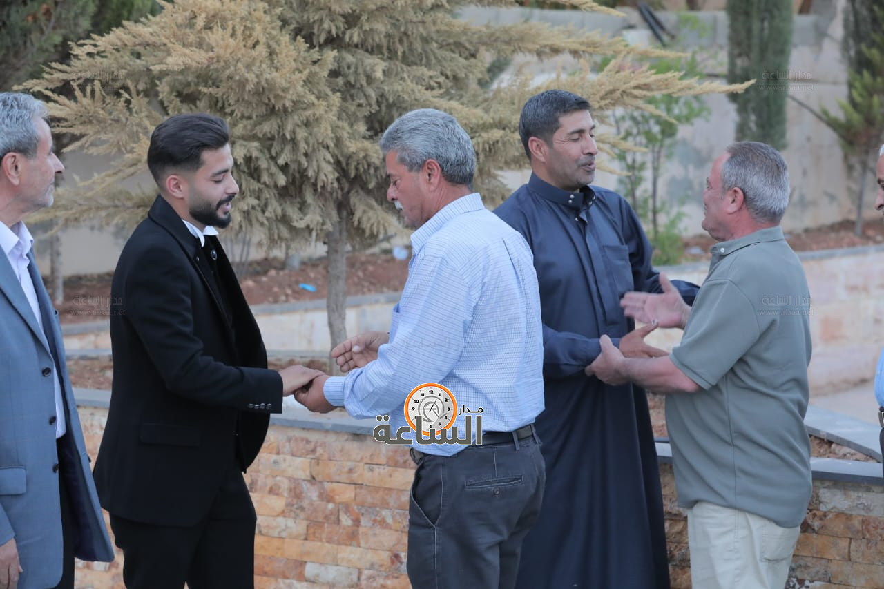 Madar Al-Saa Images 0.7138443351878191