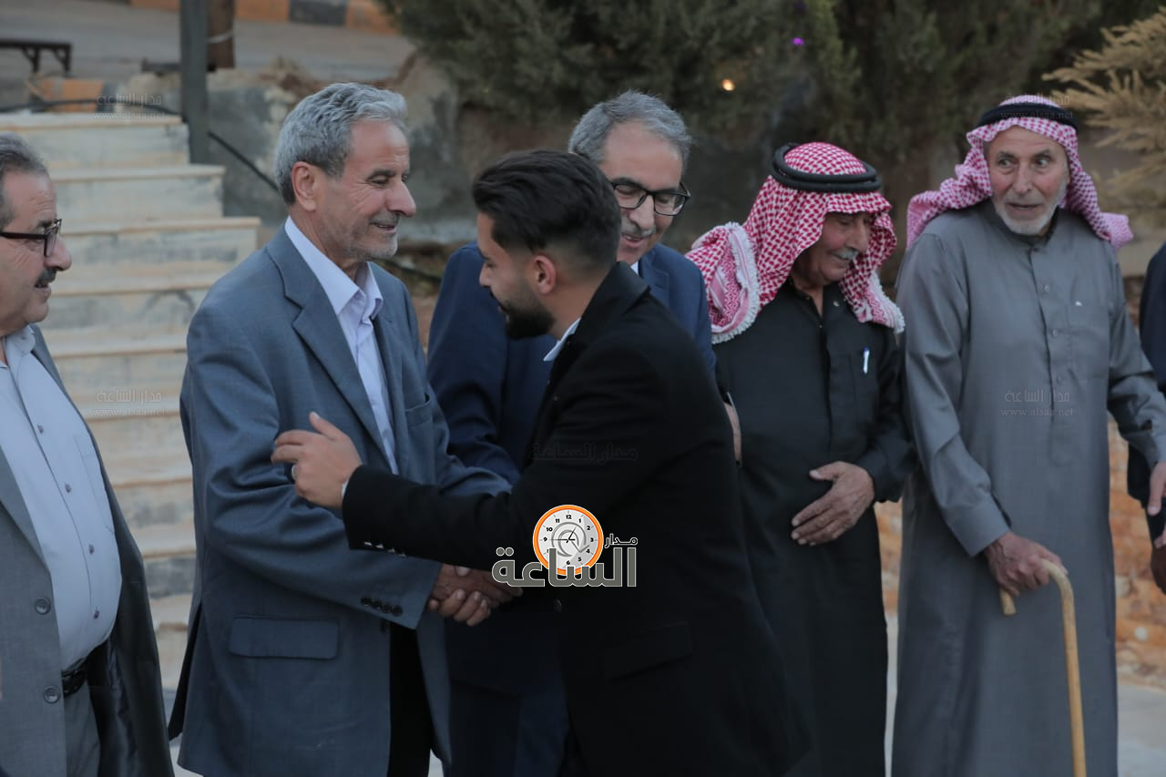 Madar Al-Saa Images 0.2075539079012274