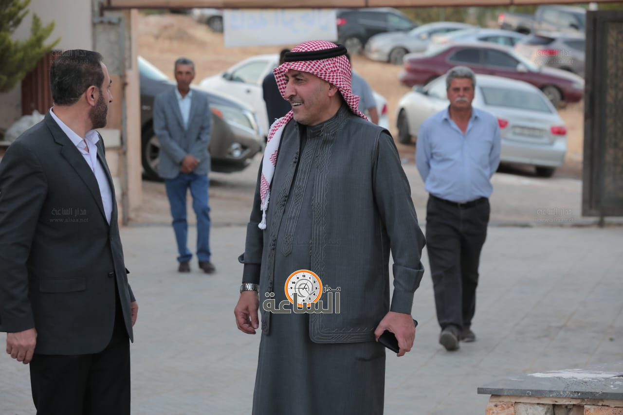 Madar Al-Saa Images 0.6354193612844894