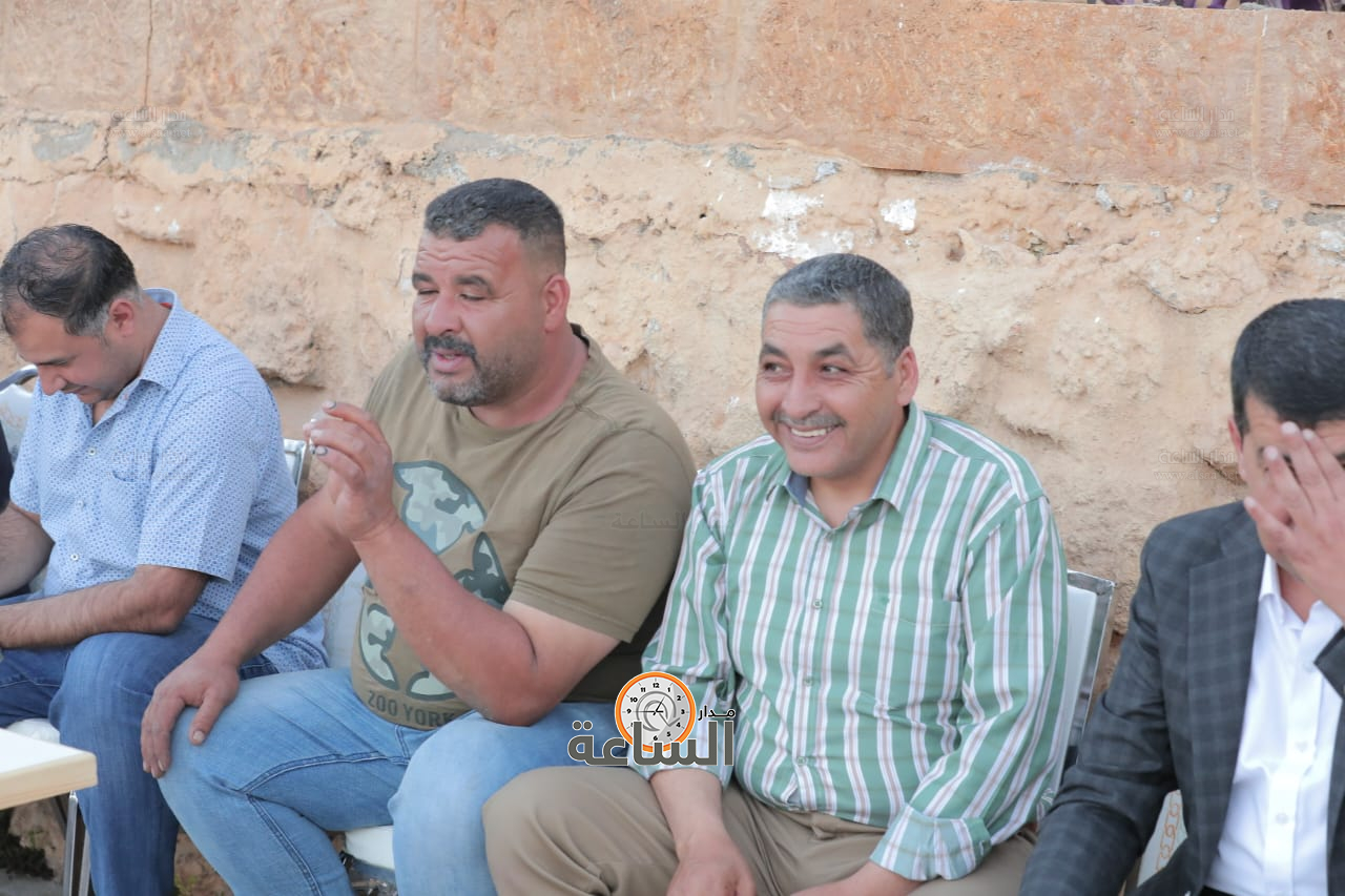 Madar Al-Saa Images 0.43316657900963607