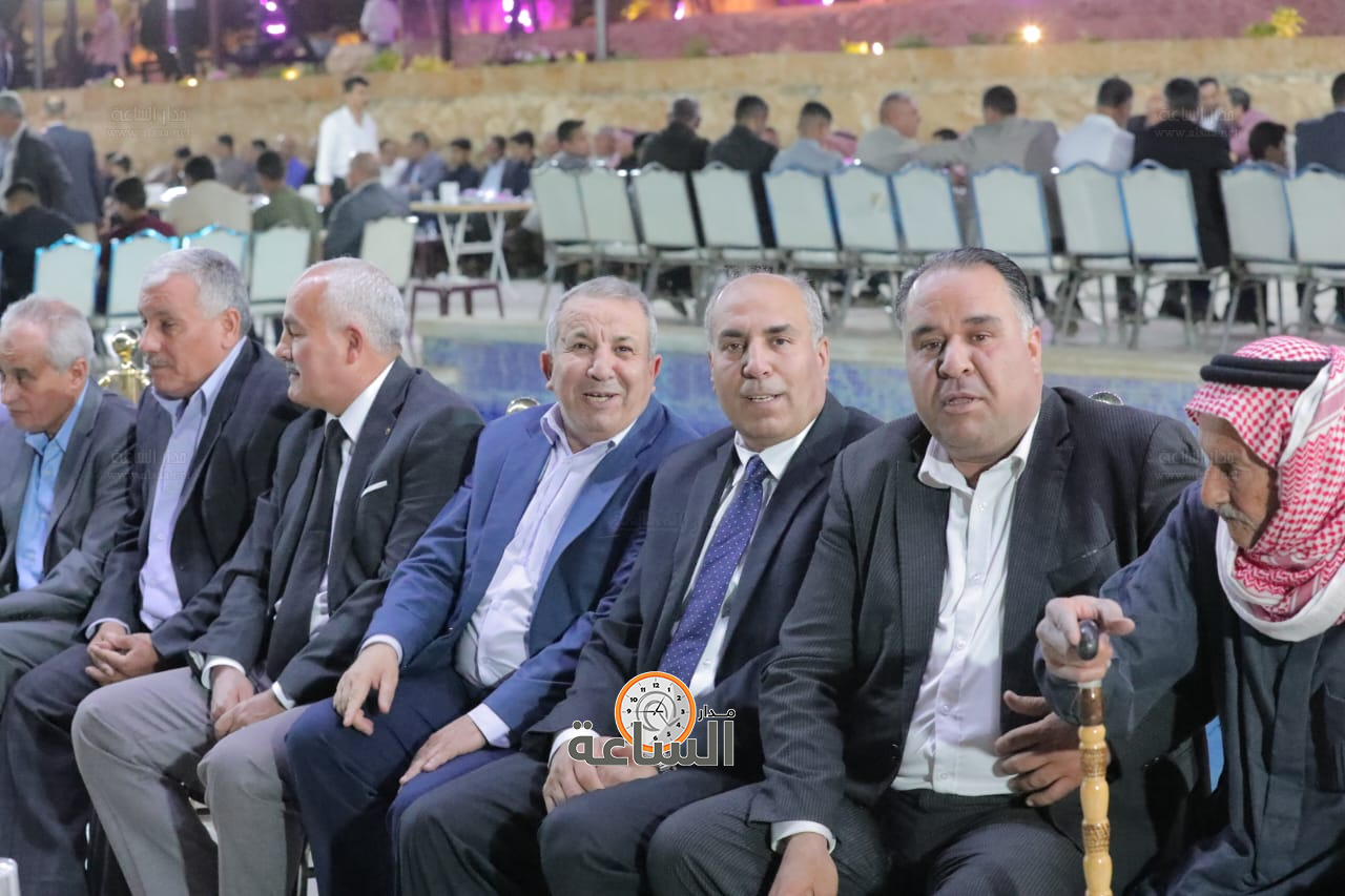 Madar Al-Saa Images 0.09750343119231242