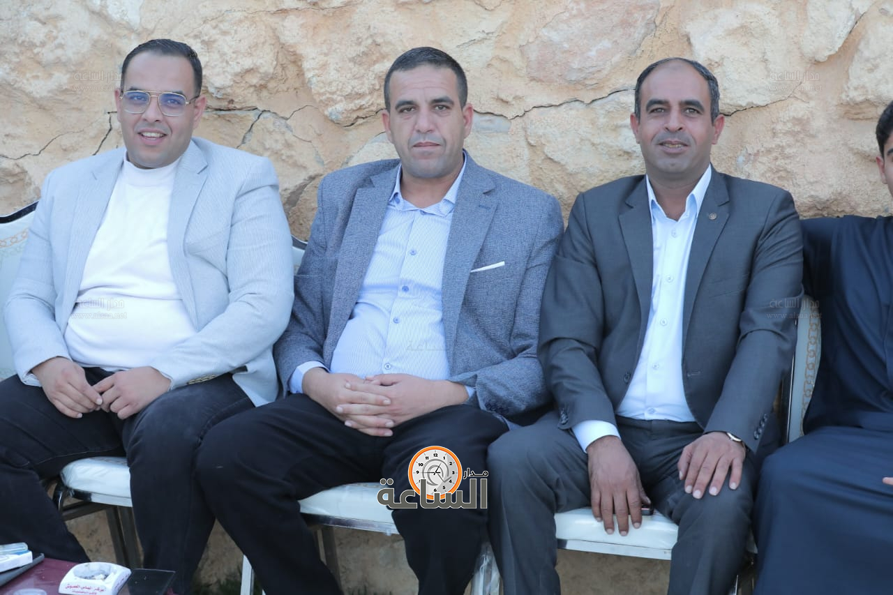 Madar Al-Saa Images 0.9191779432788557