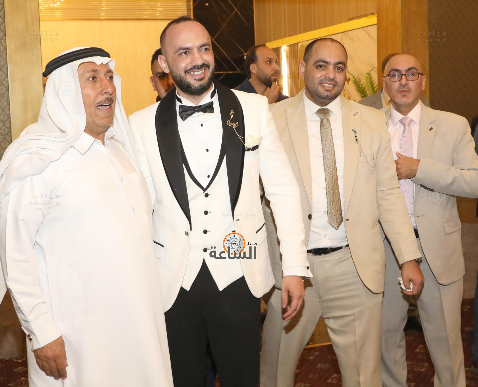 Madar Al-Saa Images 0.4917663387773673