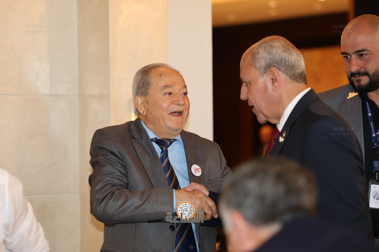 Madar Al-Saa Images 0.3831418509050959