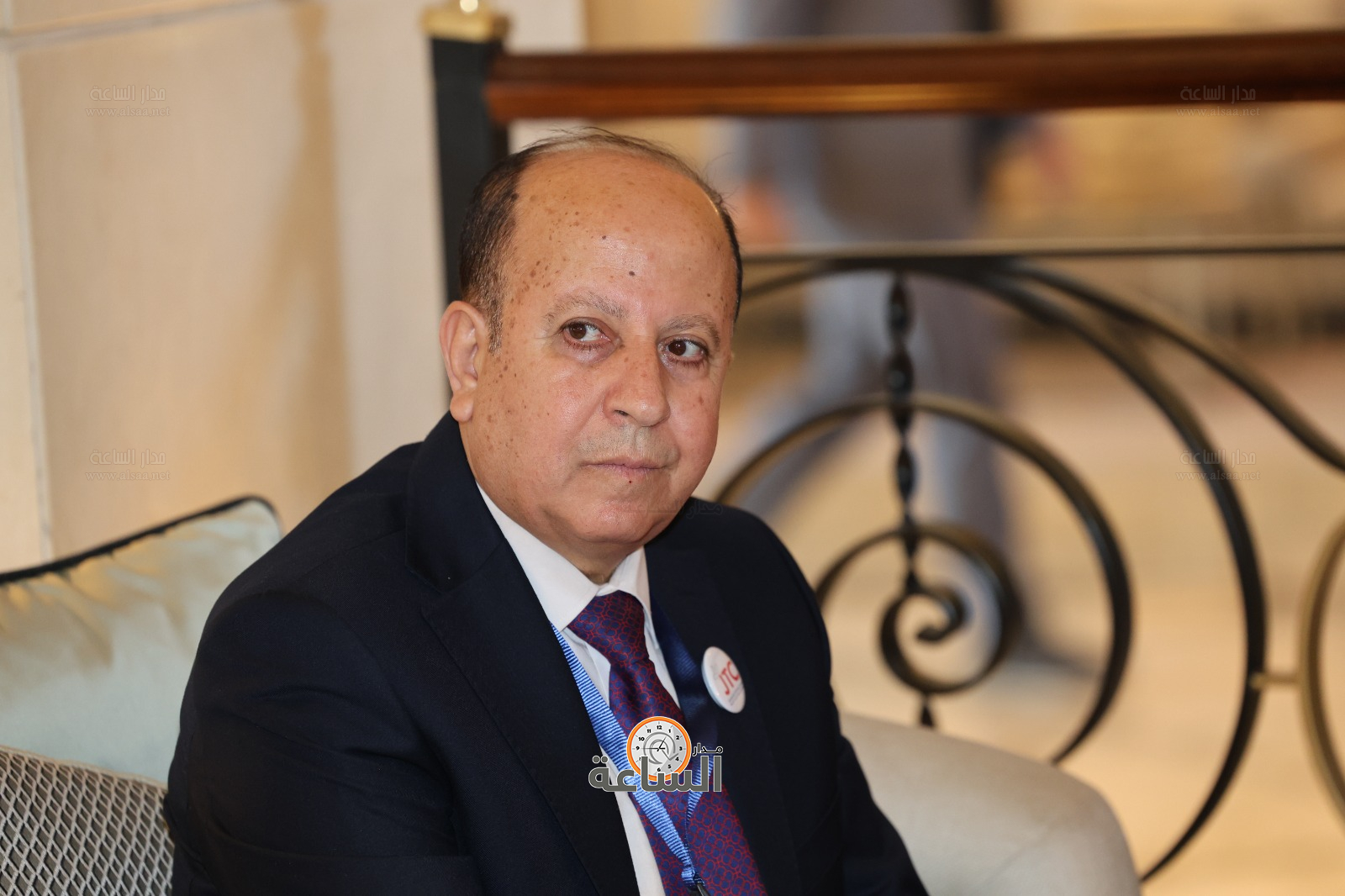 Madar Al-Saa Images 0.8406273159288312