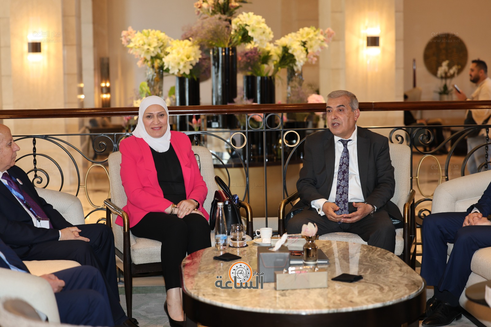 Madar Al-Saa Images 0.9261544003983722