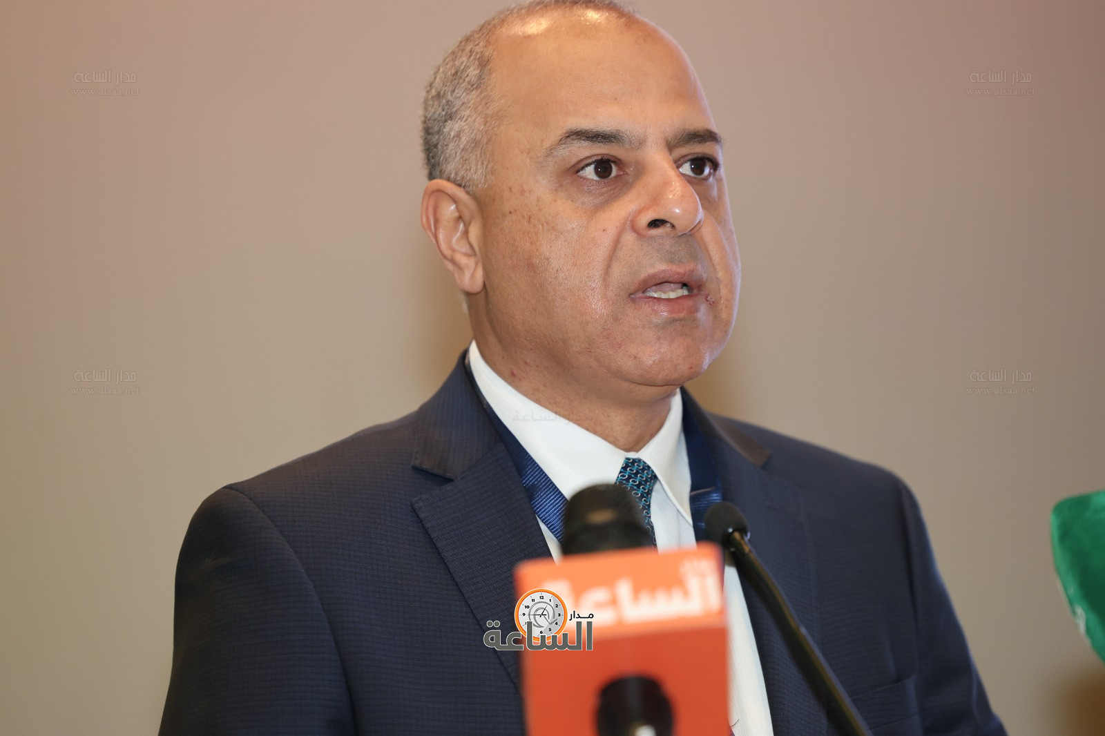 Madar Al-Saa Images 0.3016616304664834