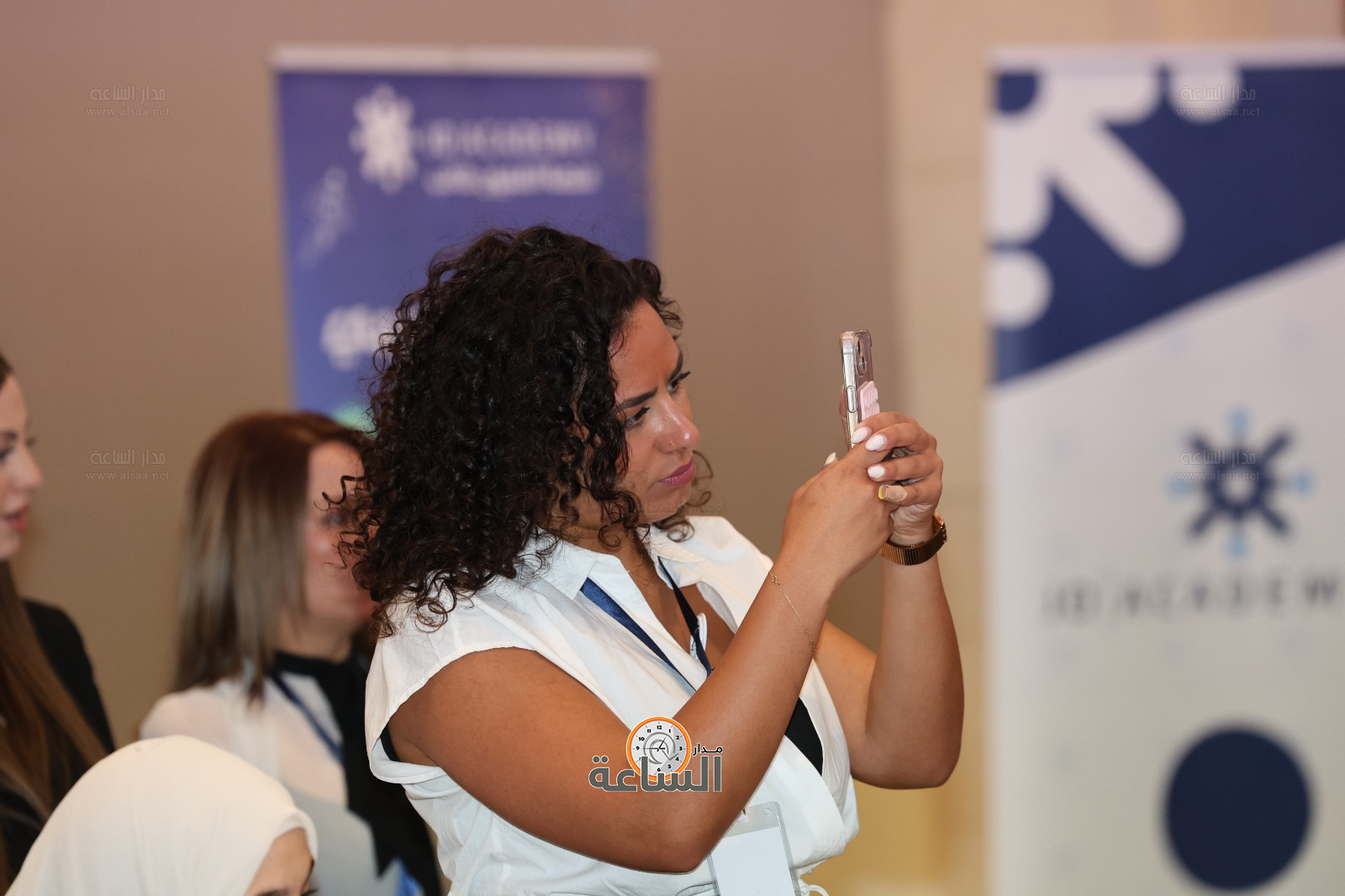 Madar Al-Saa Images 0.8171608024325341