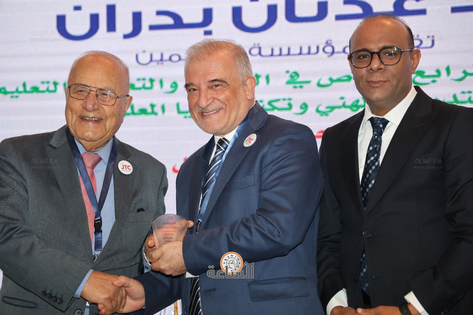 Madar Al-Saa Images 0.8409295301388876