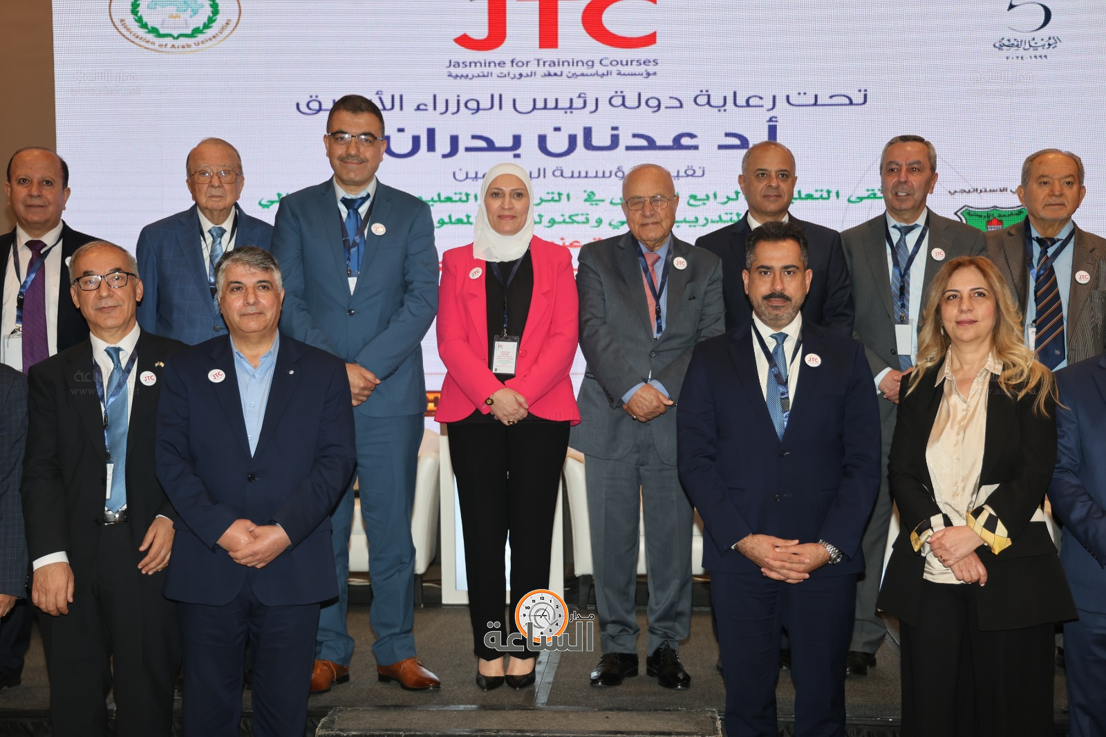 Madar Al-Saa Images 0.3705168368134597