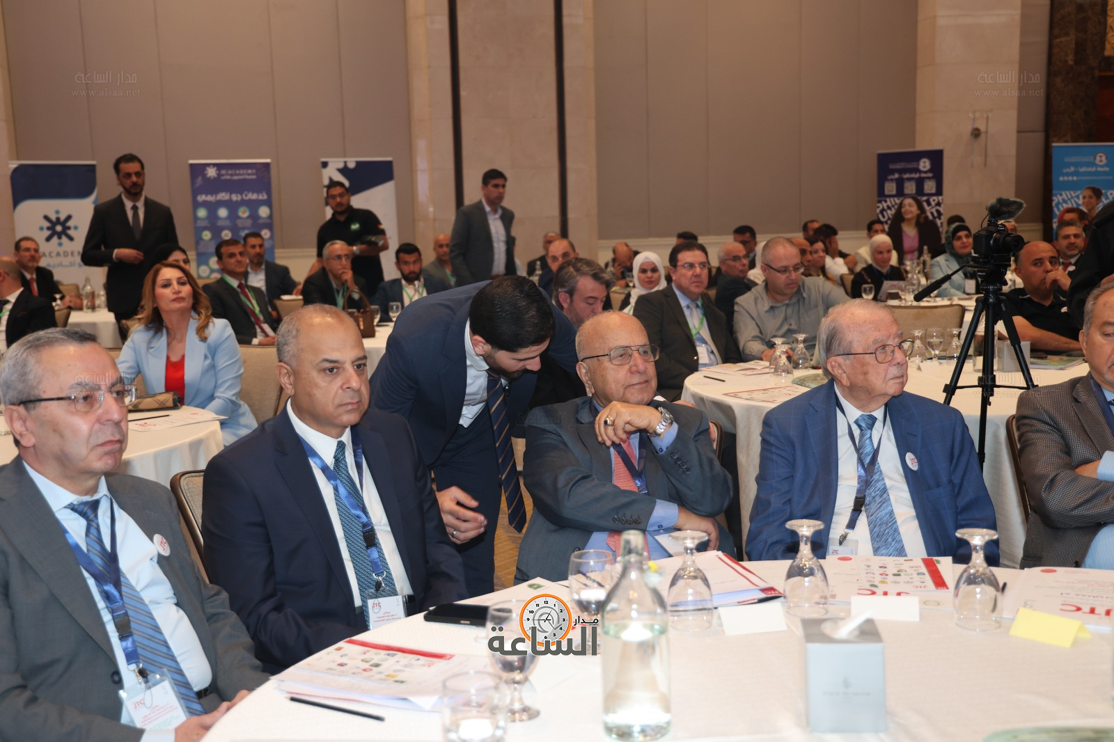 Madar Al-Saa Images 0.38467963183760634