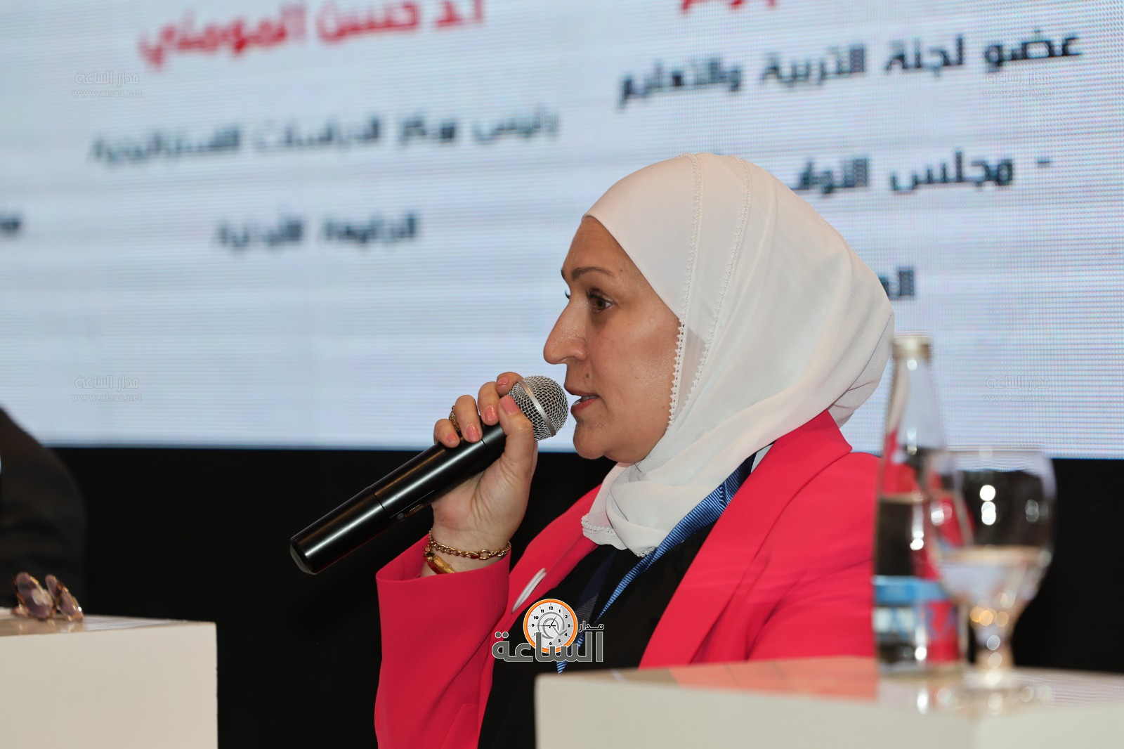 Madar Al-Saa Images 0.7555144705078028