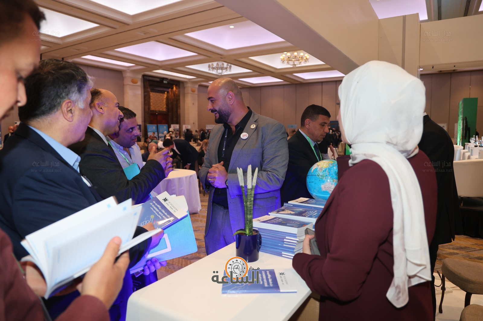 Madar Al-Saa Images 0.7120323547598678