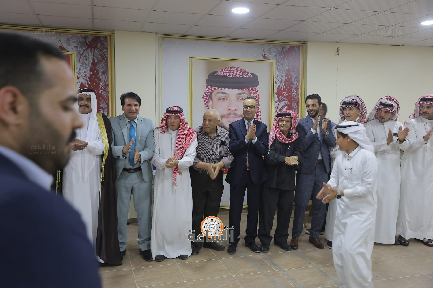 Madar Al-Saa Images 0.8814496232645692