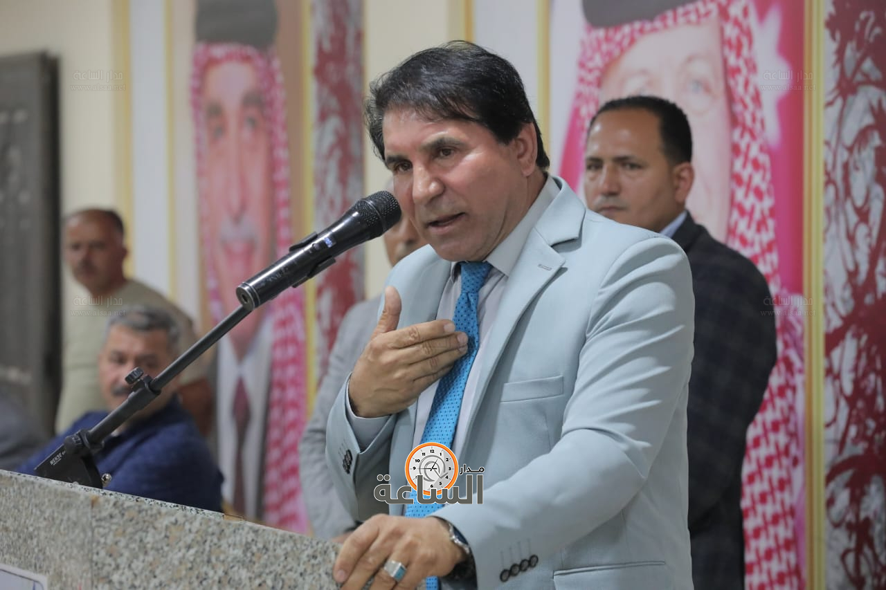 Madar Al-Saa Images 0.03776041543536568