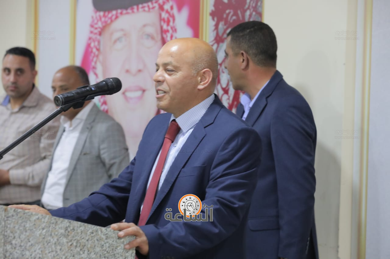 Madar Al-Saa Images 0.03504468313409803