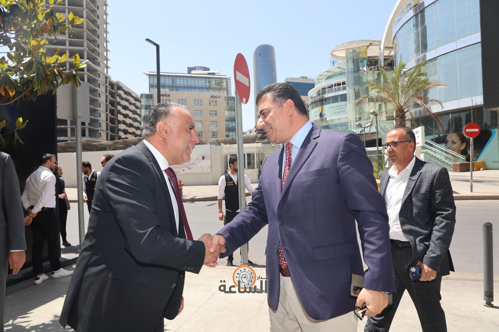 Madar Al-Saa Images 0.22210014839587855