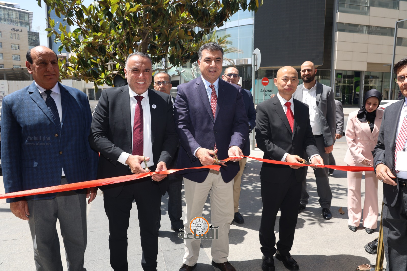 Madar Al-Saa Images 0.5655760271858208