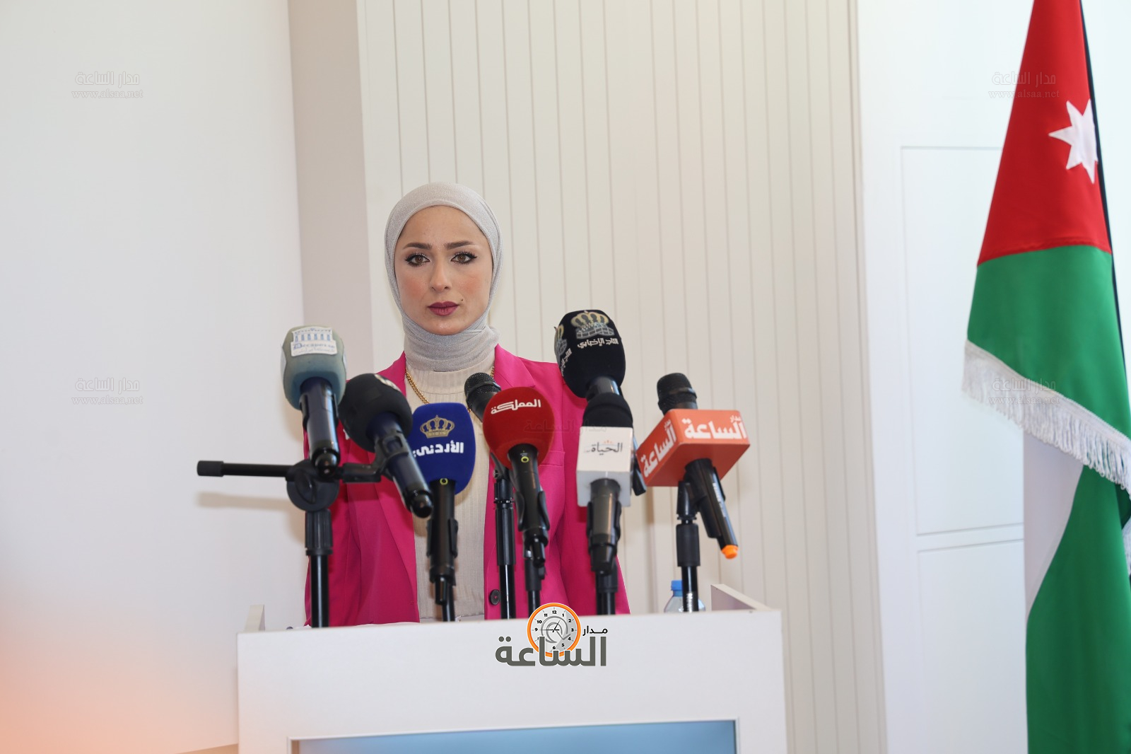 Madar Al-Saa Images 0.6794755039435904