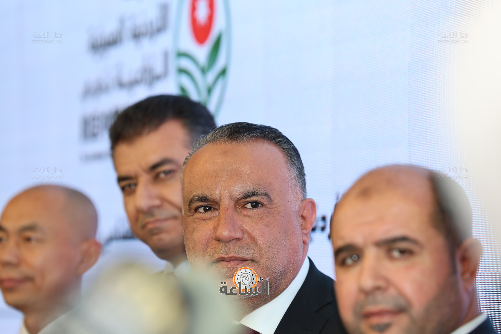 Madar Al-Saa Images 0.3773423635996632