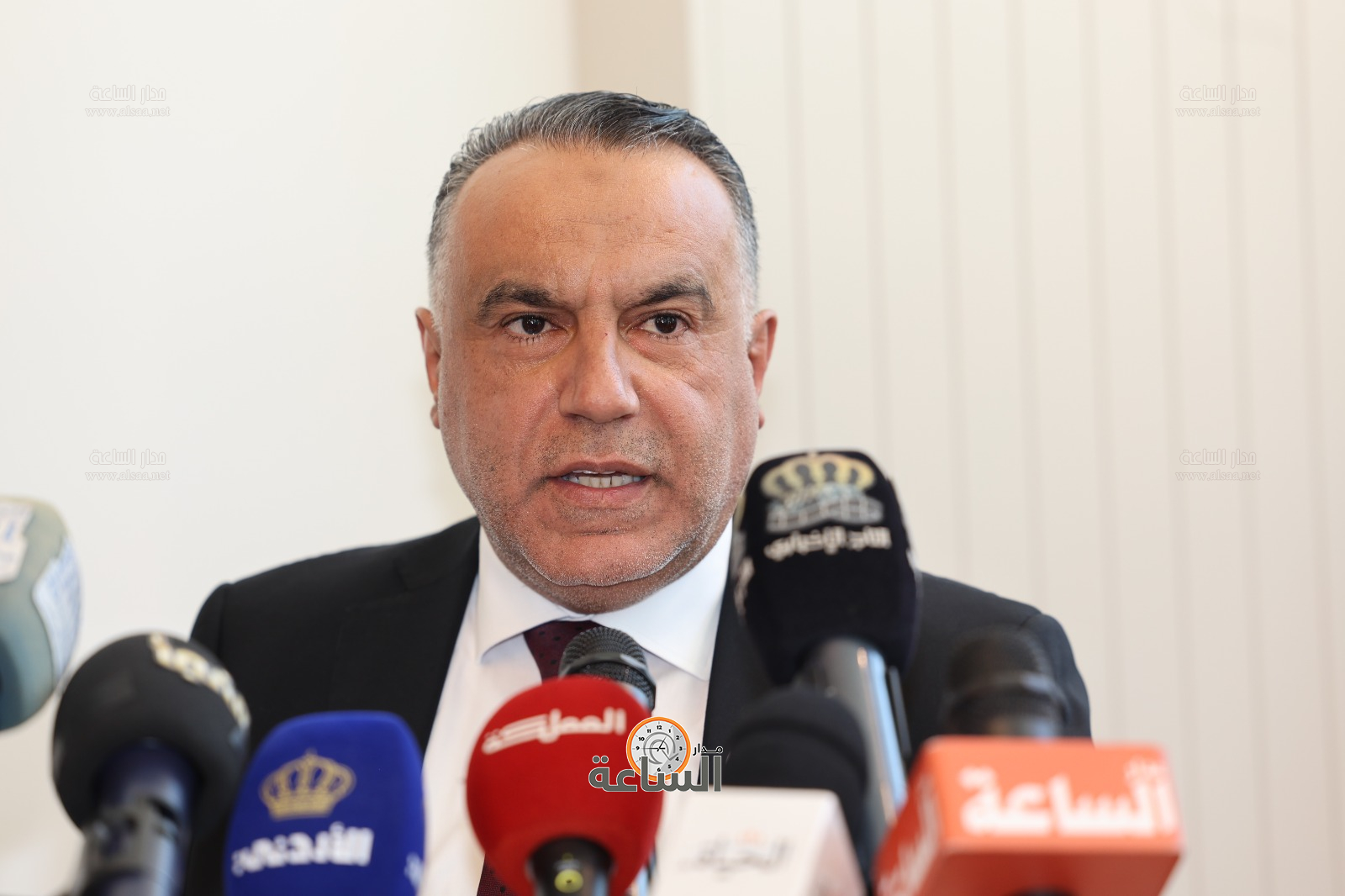 Madar Al-Saa Images 0.968412088630135