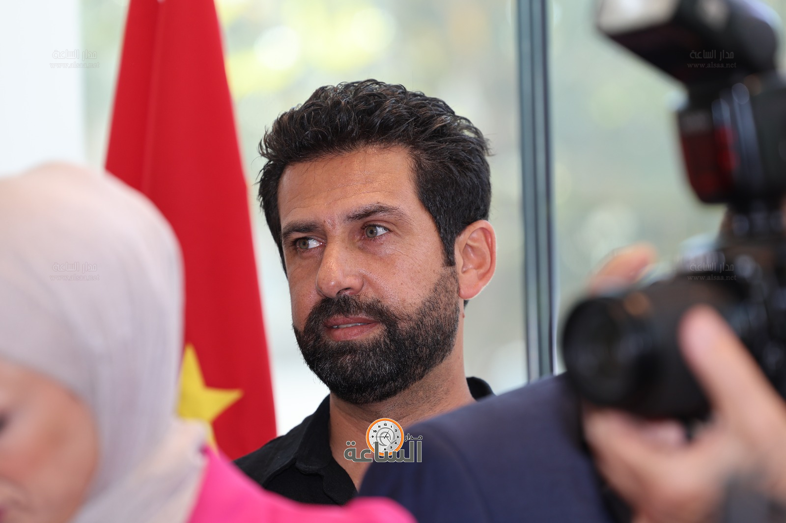 Madar Al-Saa Images 0.3732034808515805