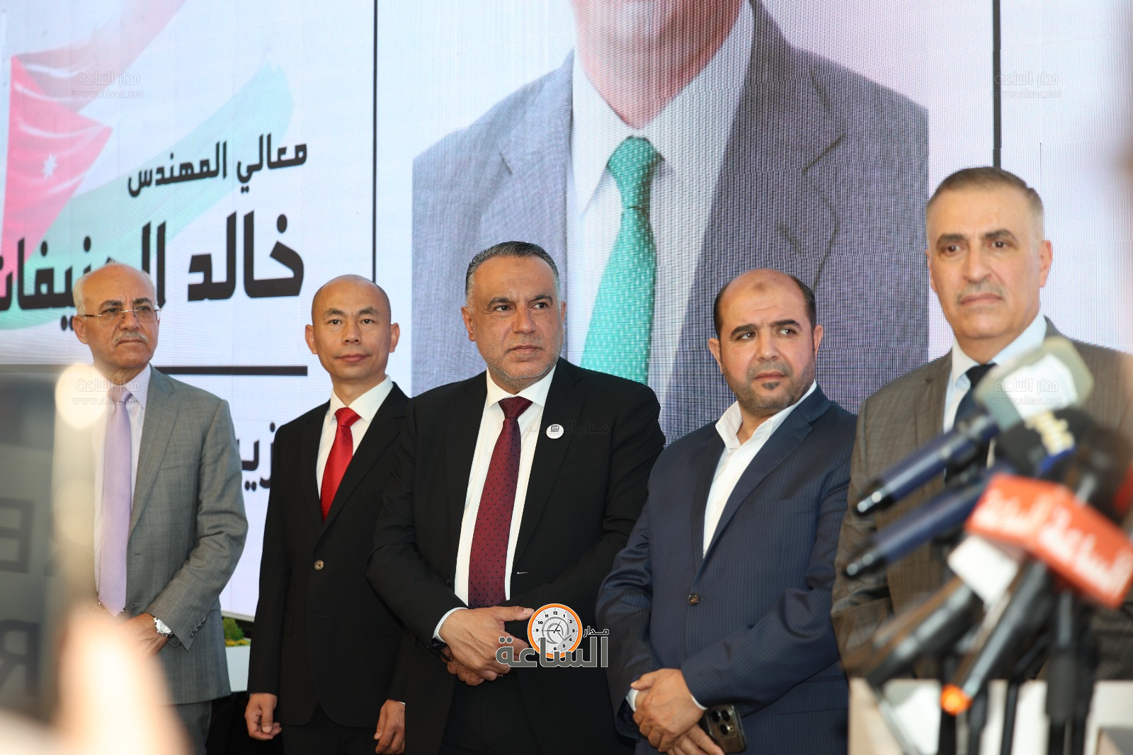 Madar Al-Saa Images 0.0025603208879305672