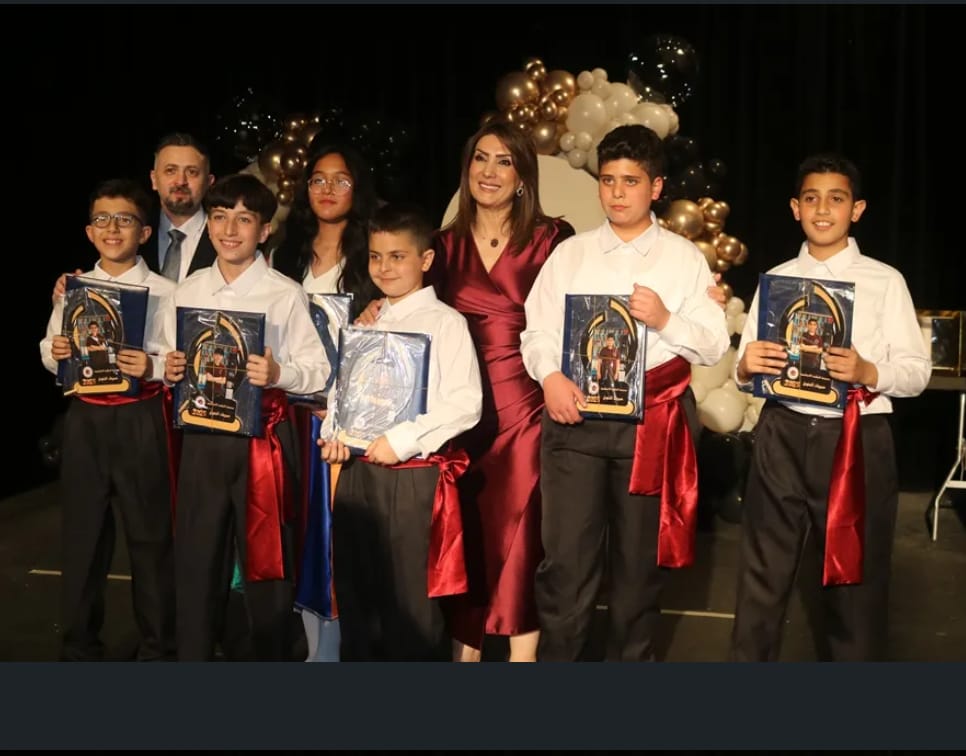 Madar Al-Saa Images 0.34416099656570864