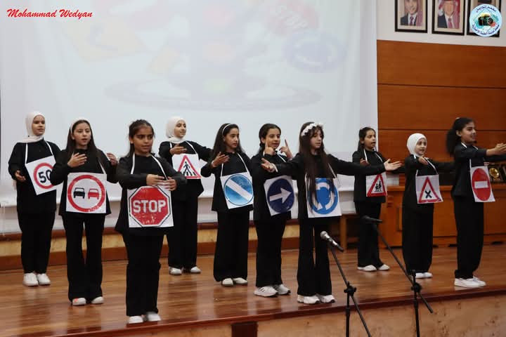 Madar Al-Saa Images 0.5006890010364724