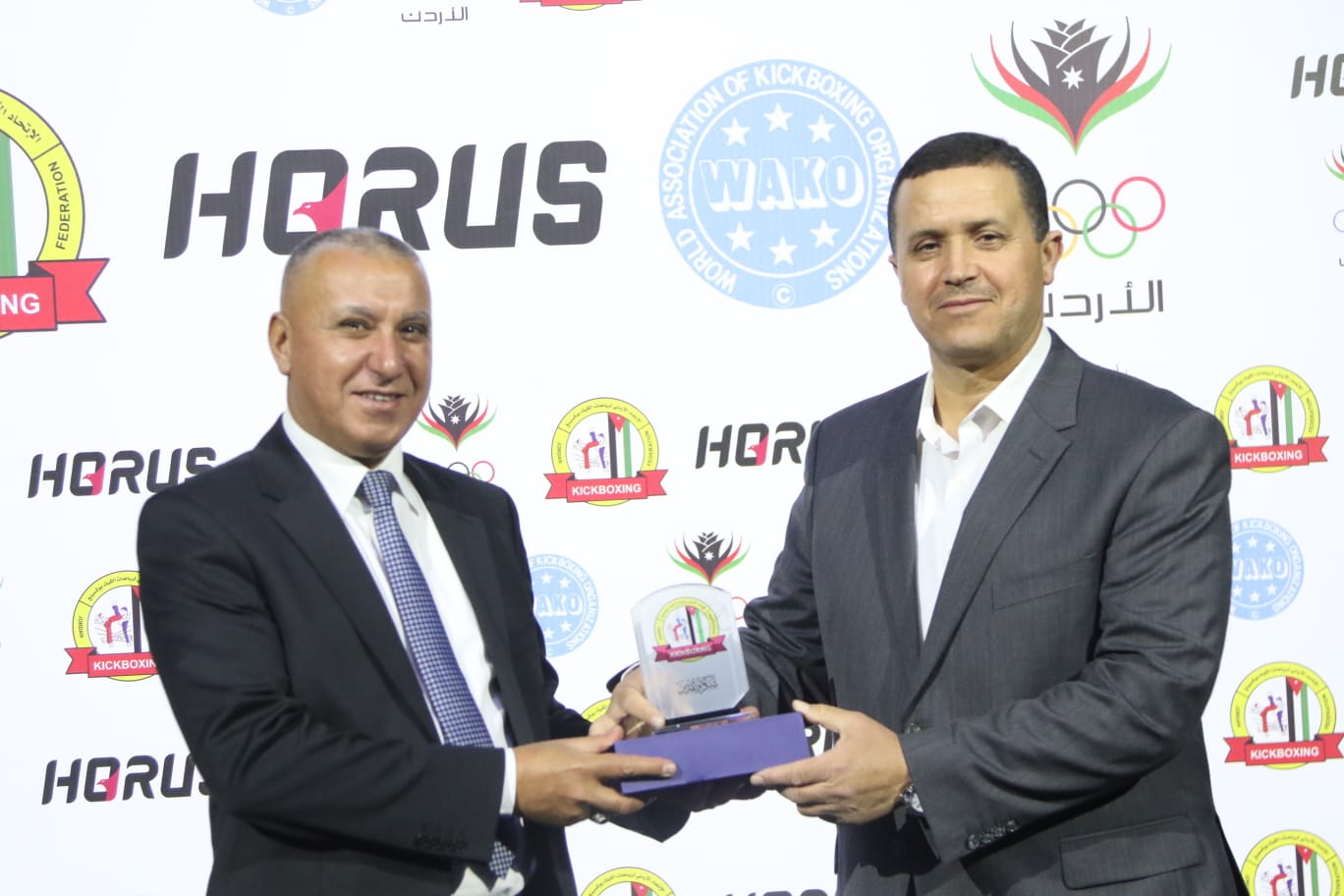 Madar Al-Saa Images 0.5209111642645848