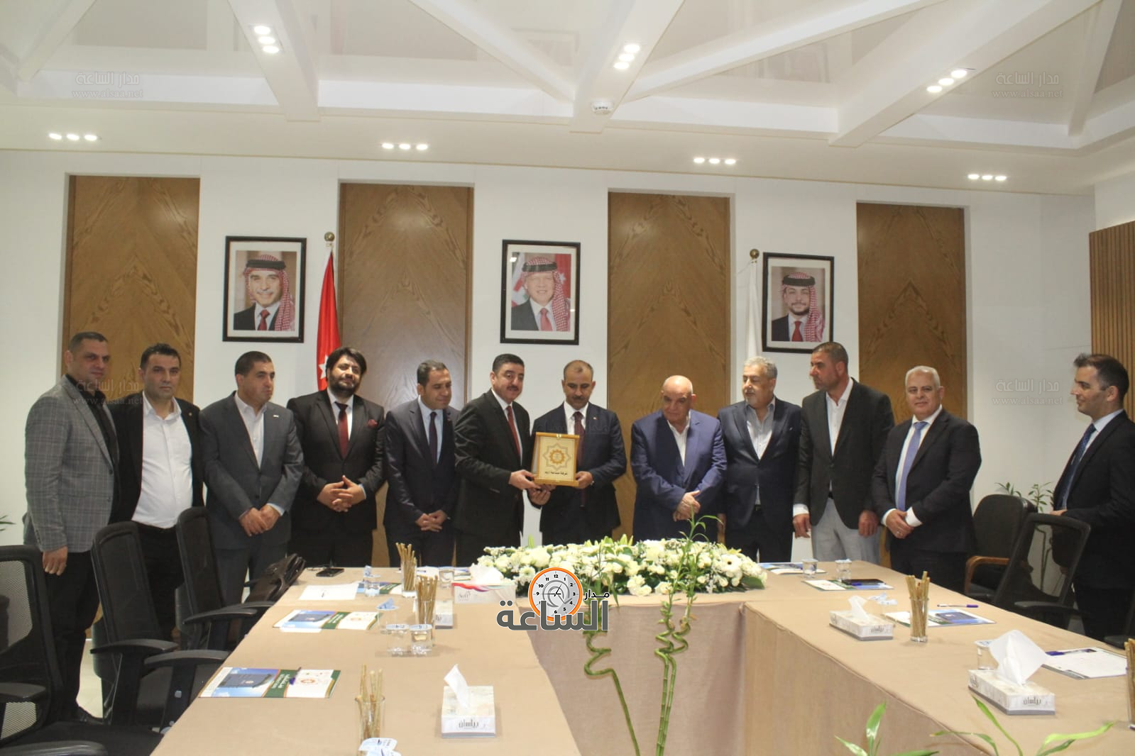 Madar Al-Saa Images 0.679886091176908