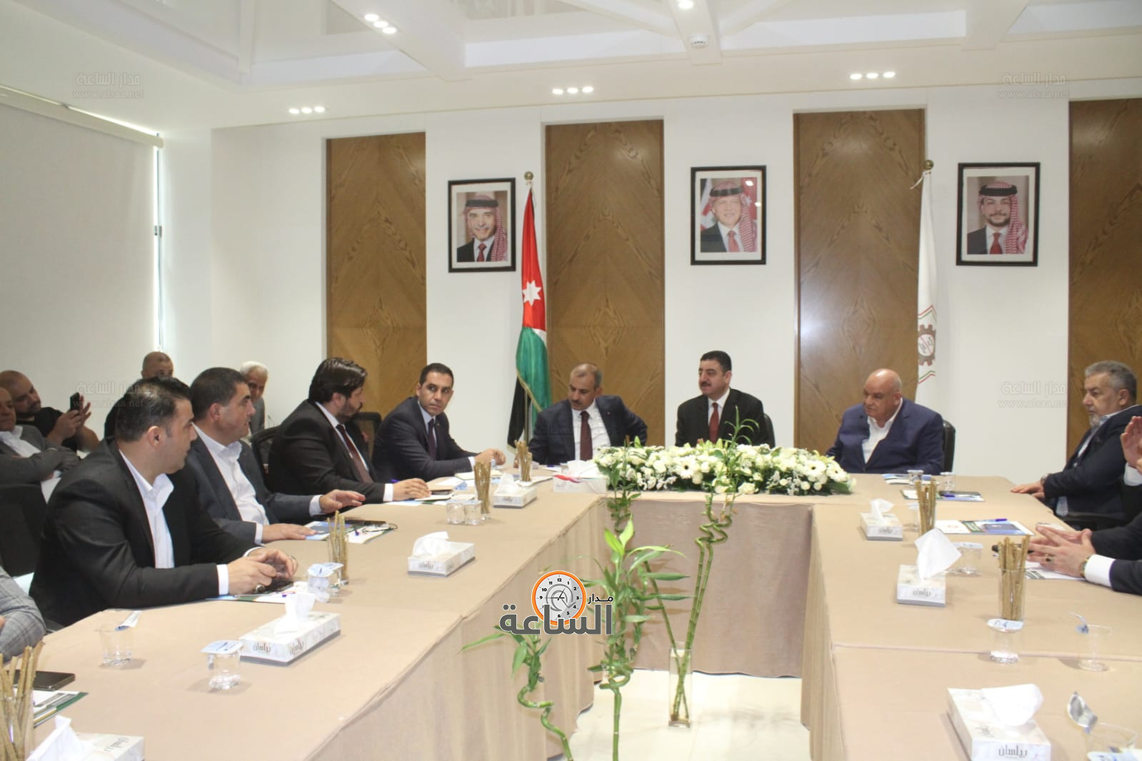 Madar Al-Saa Images 0.7083159608620626