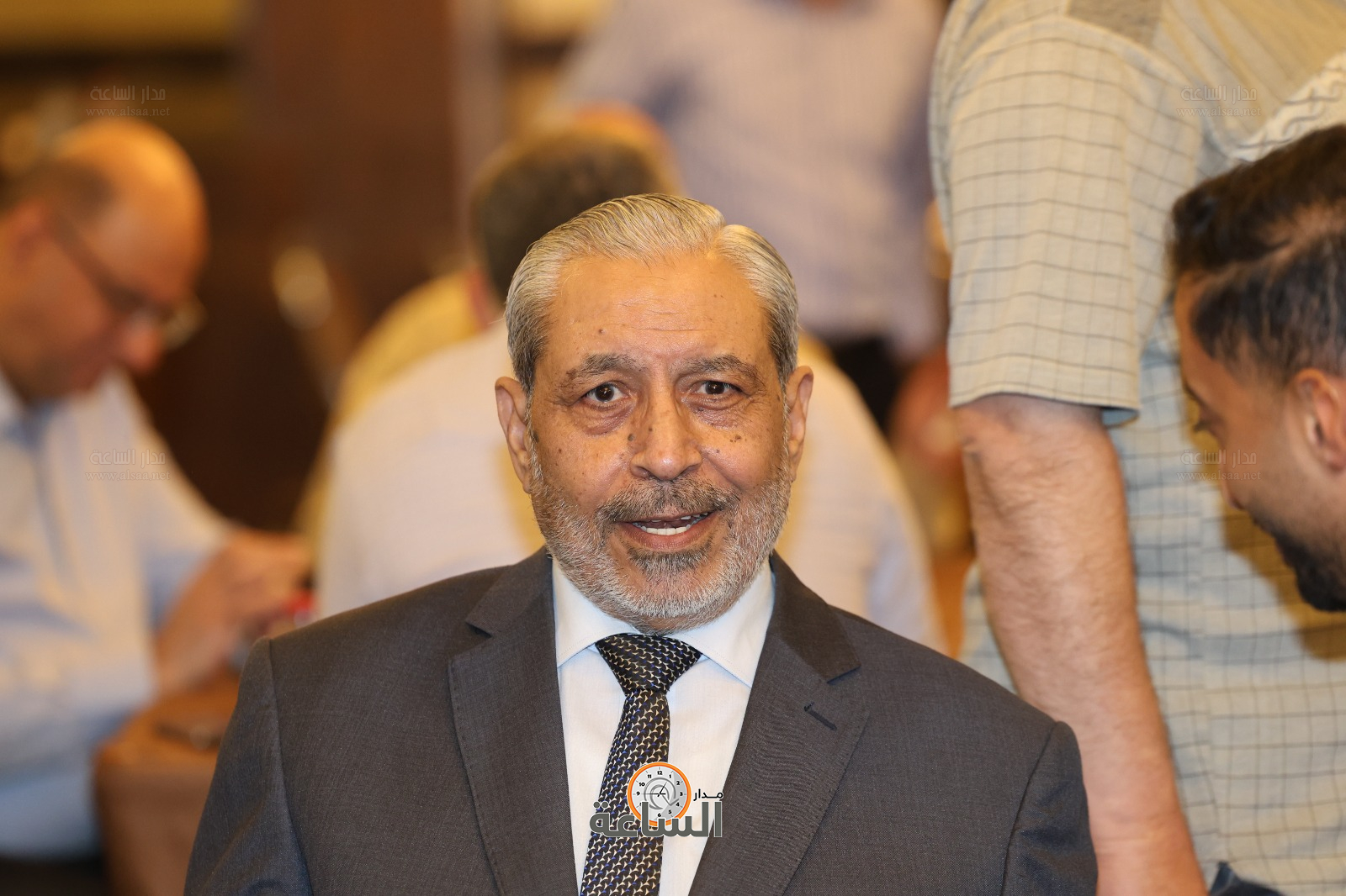 Madar Al-Saa Images 0.675850539830227