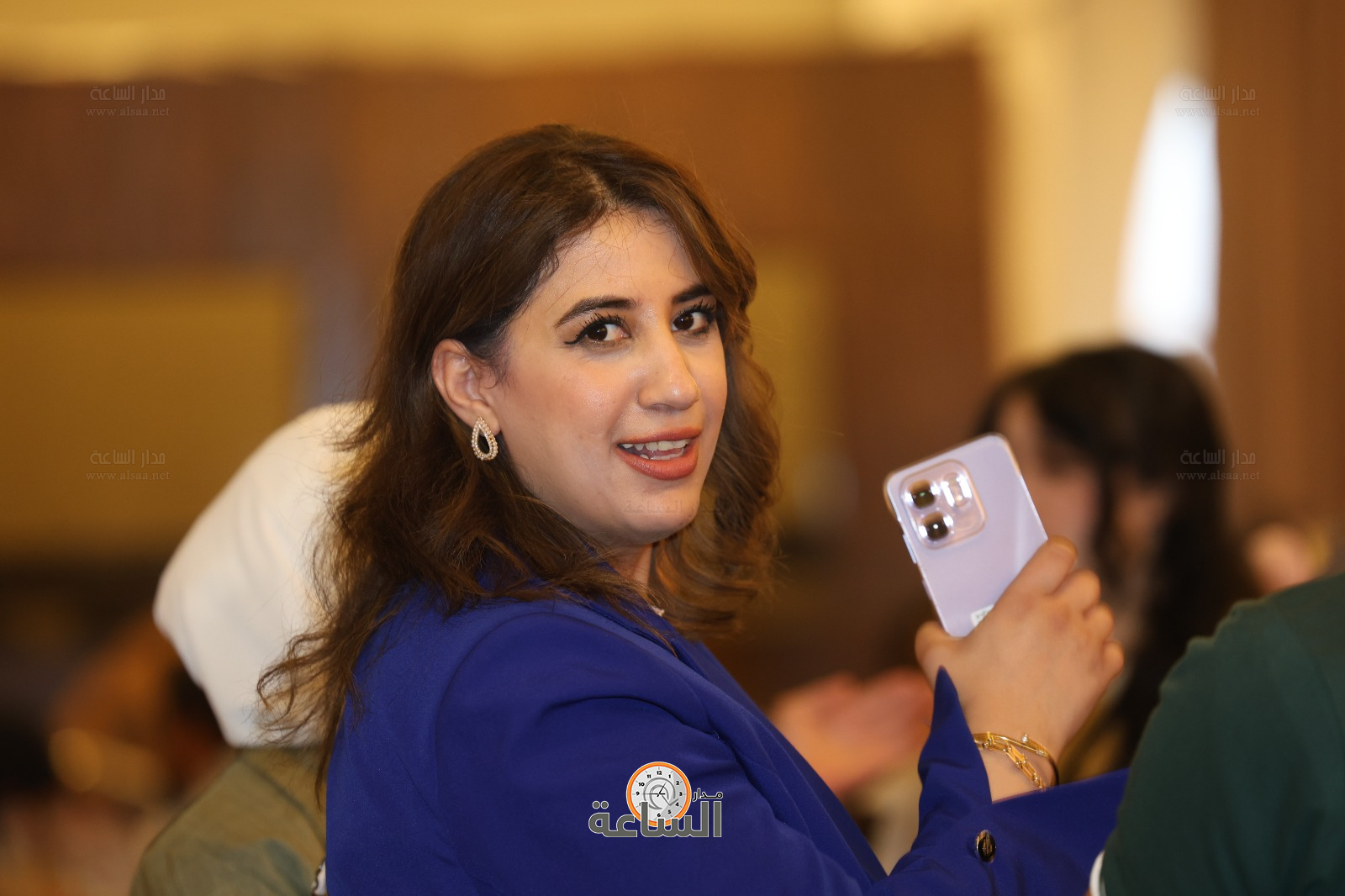 Madar Al-Saa Images 0.6870002952583345