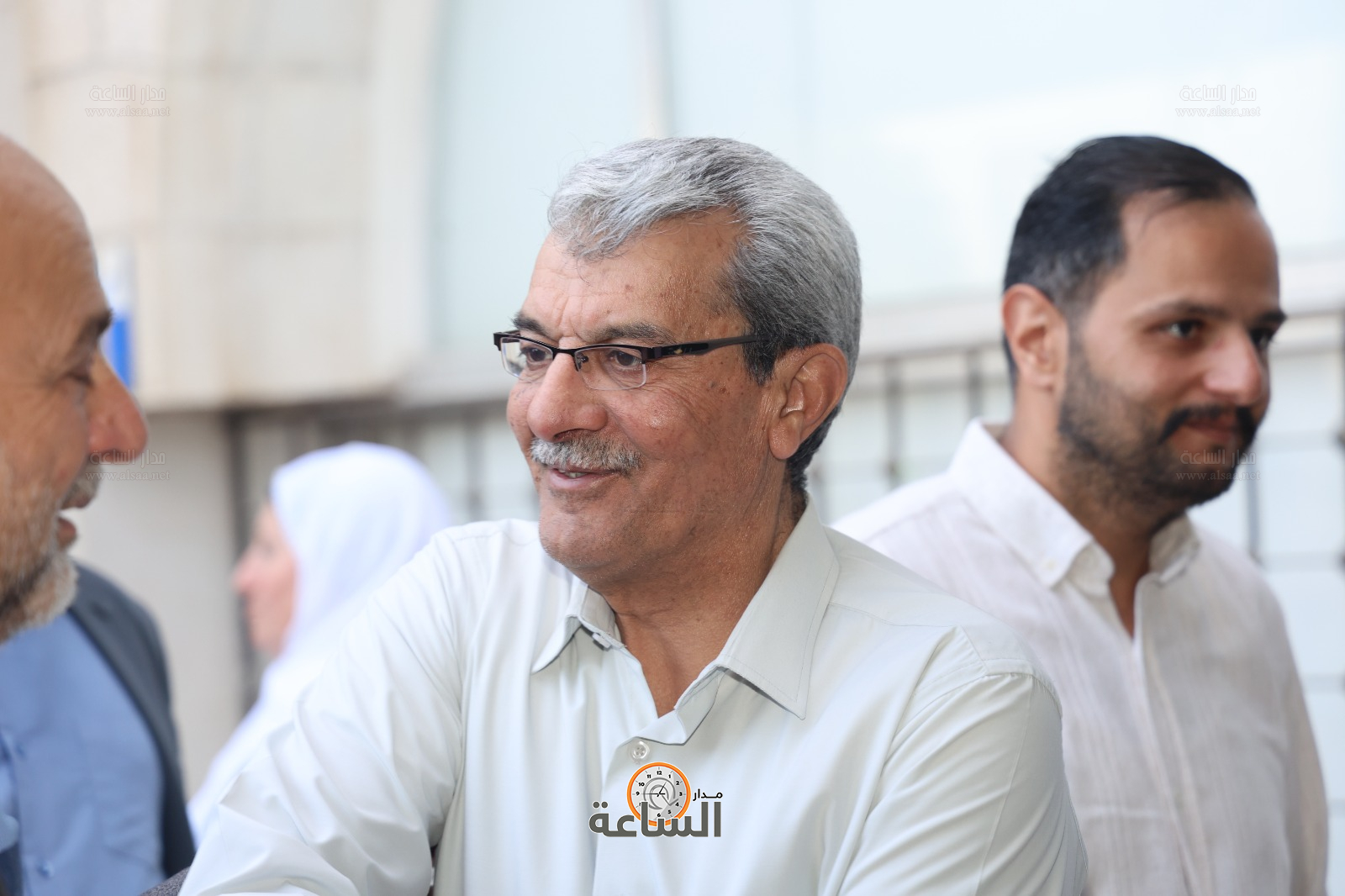 Madar Al-Saa Images 0.9380205201663229