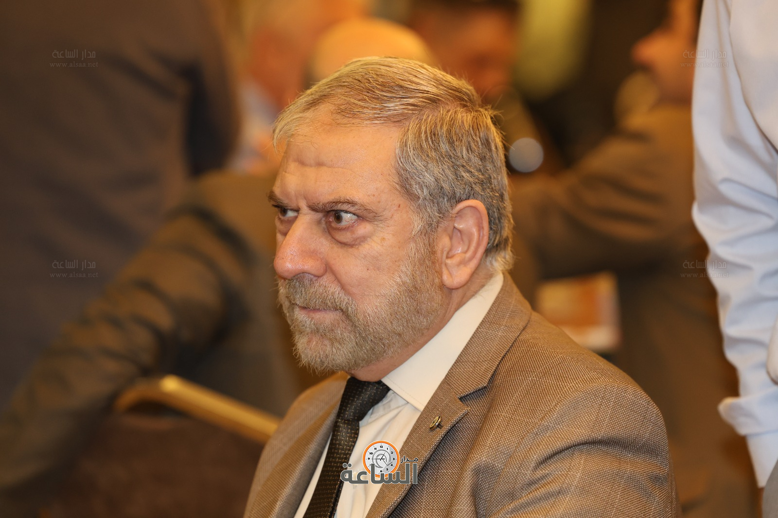 Madar Al-Saa Images 0.9971621696676312