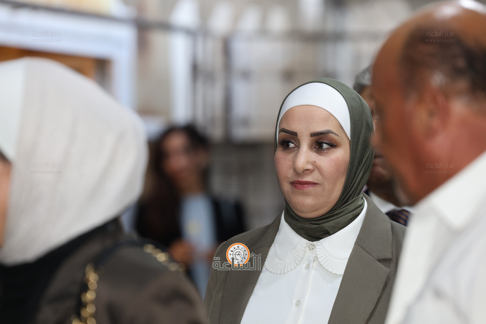 Madar Al-Saa Images 0.06109771157725796