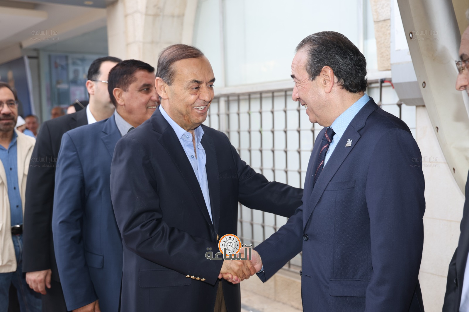 Madar Al-Saa Images 0.15597439412499503