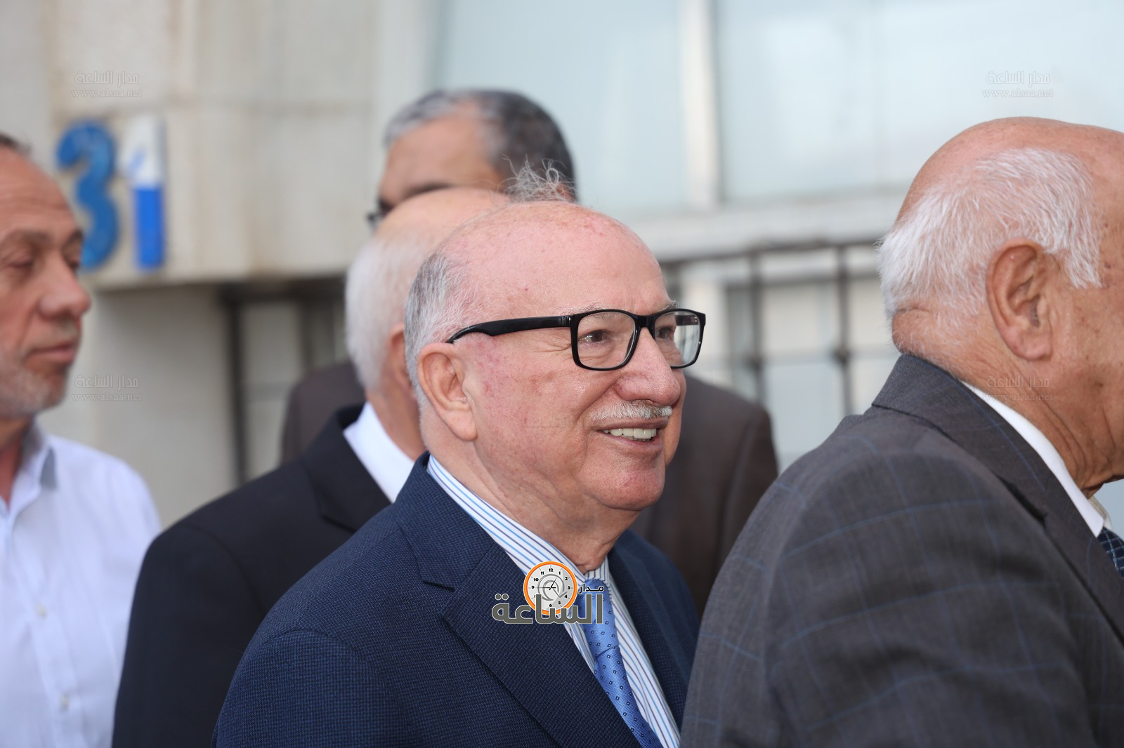 Madar Al-Saa Images 0.7108248037789354