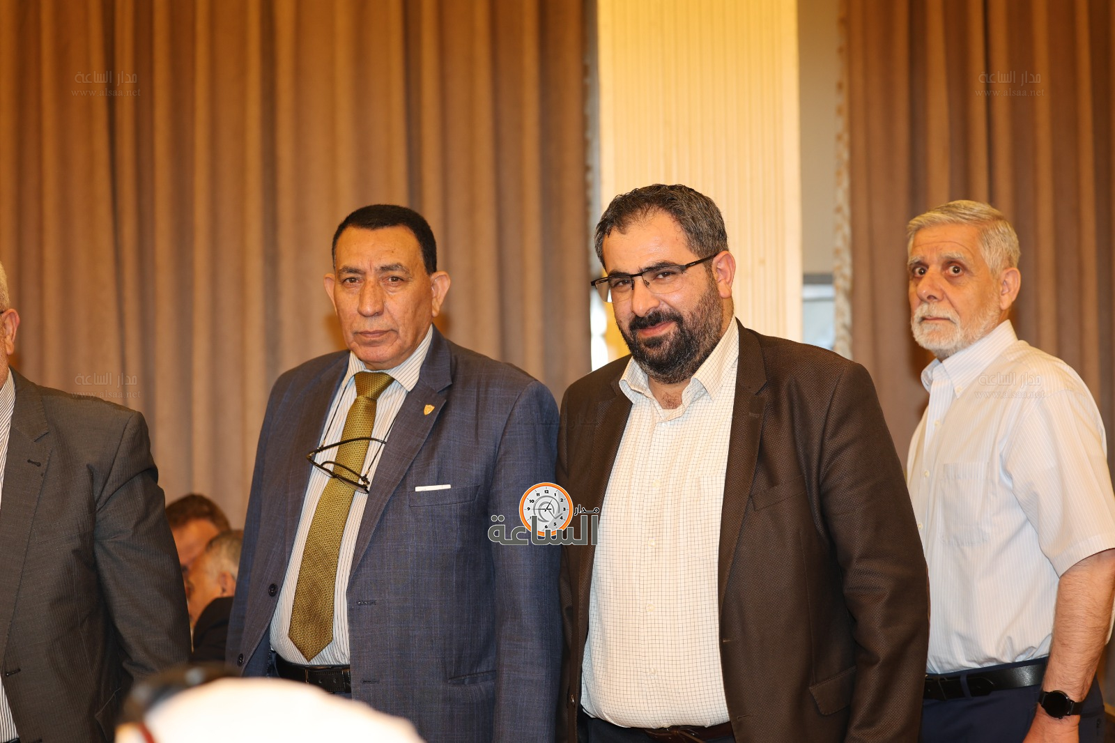 Madar Al-Saa Images 0.9390035229403283