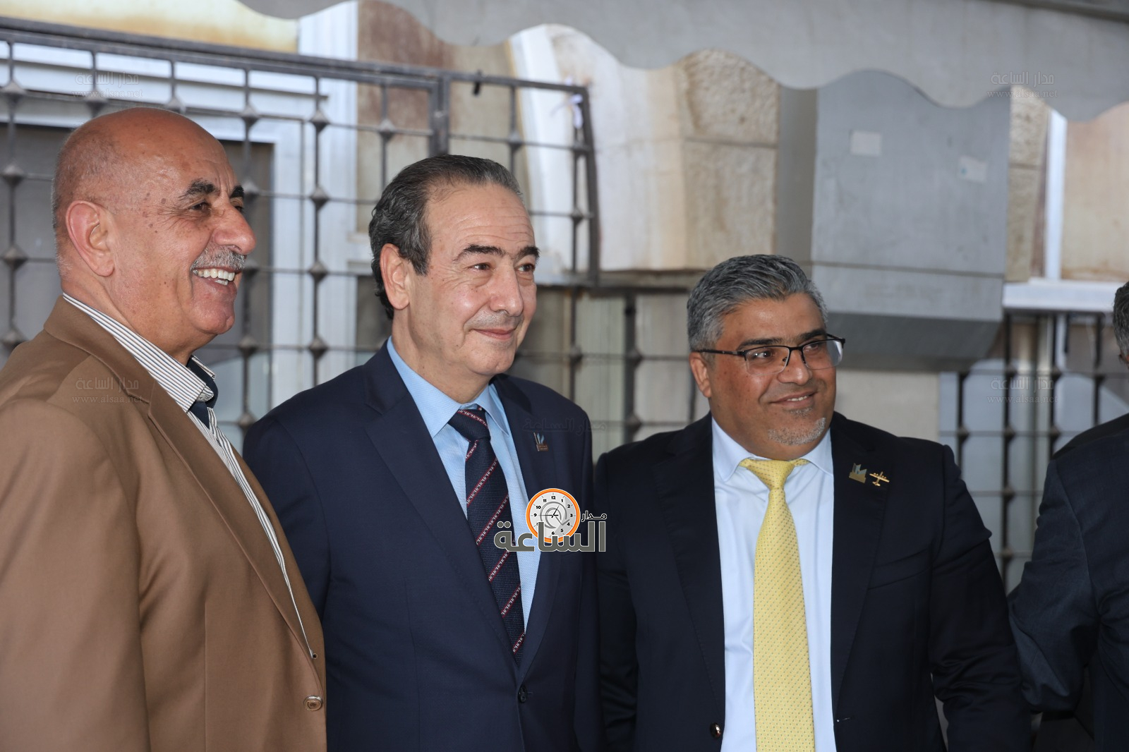 Madar Al-Saa Images 0.19597195928844724