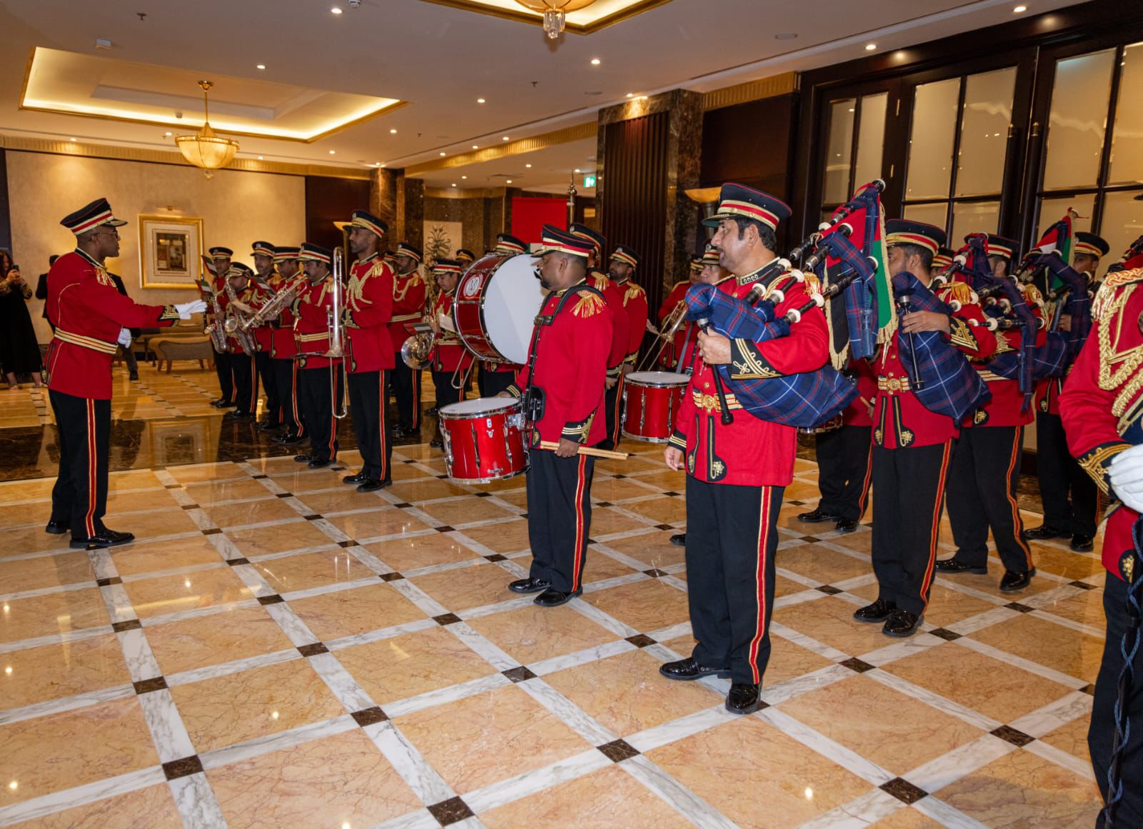 Madar Al-Saa Images 0.34945429418437457