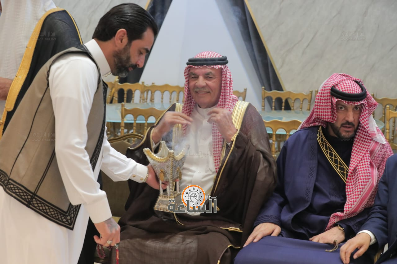 Madar Al-Saa Images 0.4967662563615921