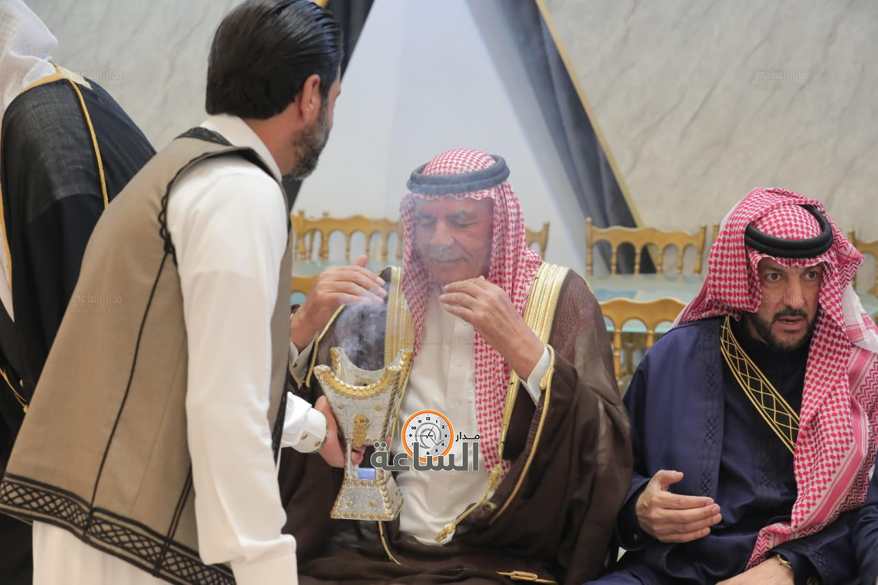 Madar Al-Saa Images 0.08499233623914337