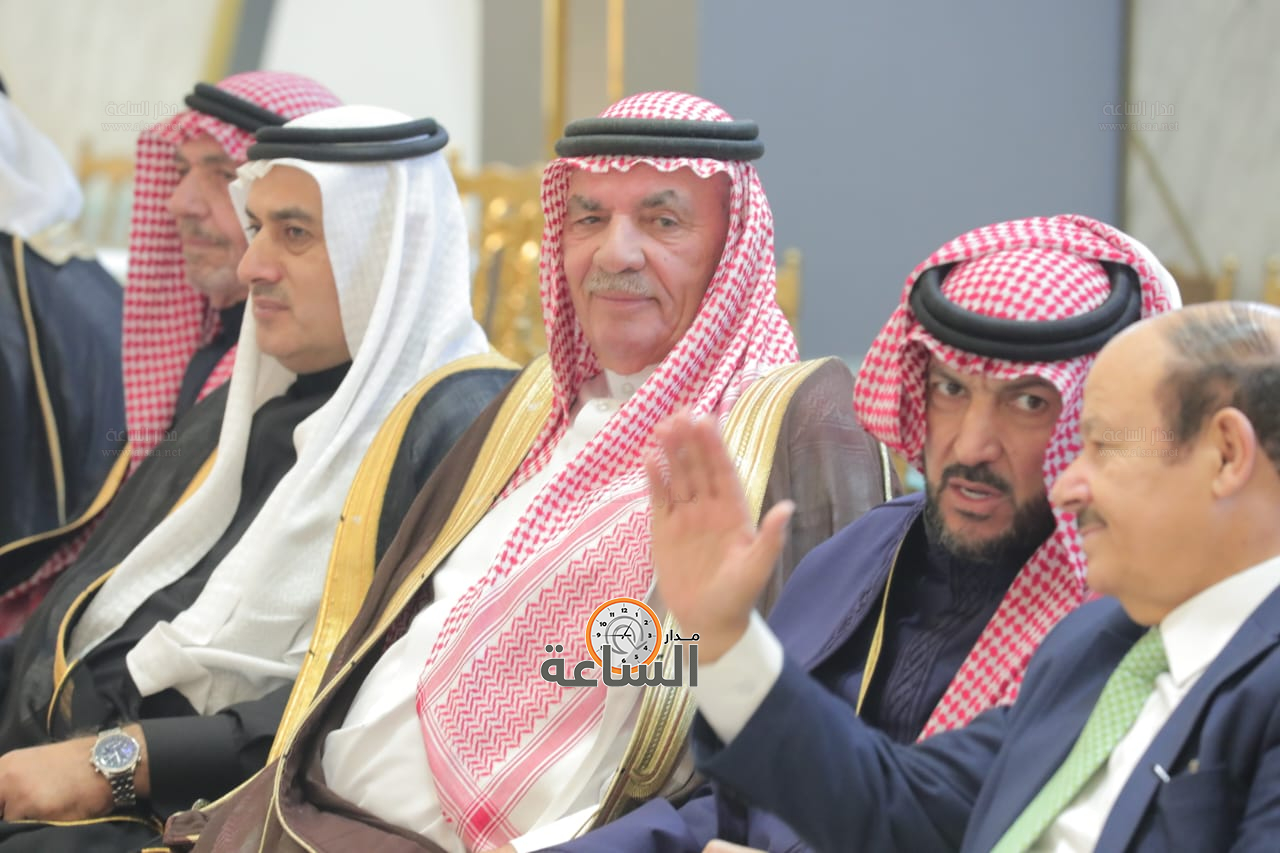 Madar Al-Saa Images 0.21333146839303085