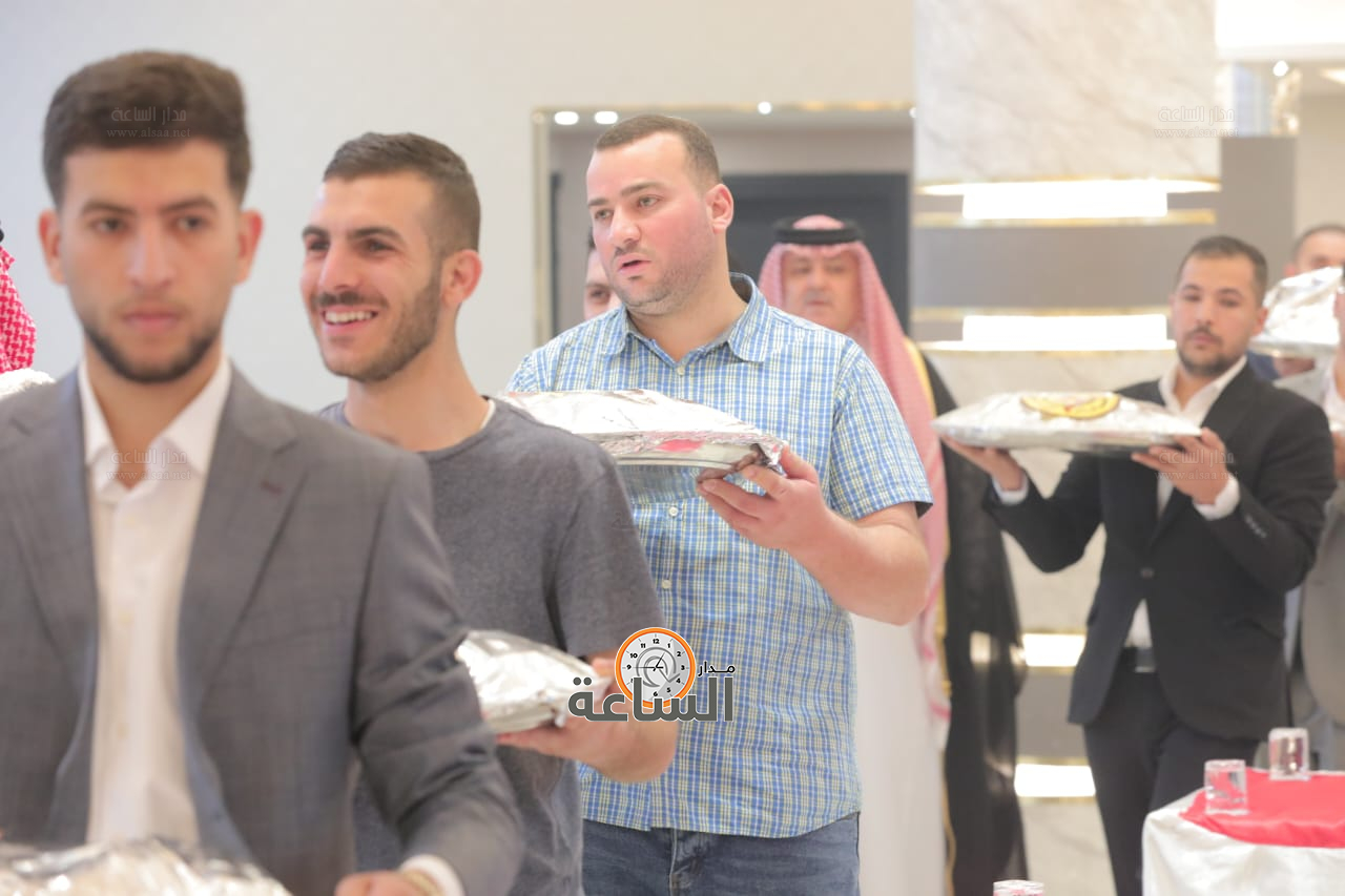 Madar Al-Saa Images 0.9137549624096158