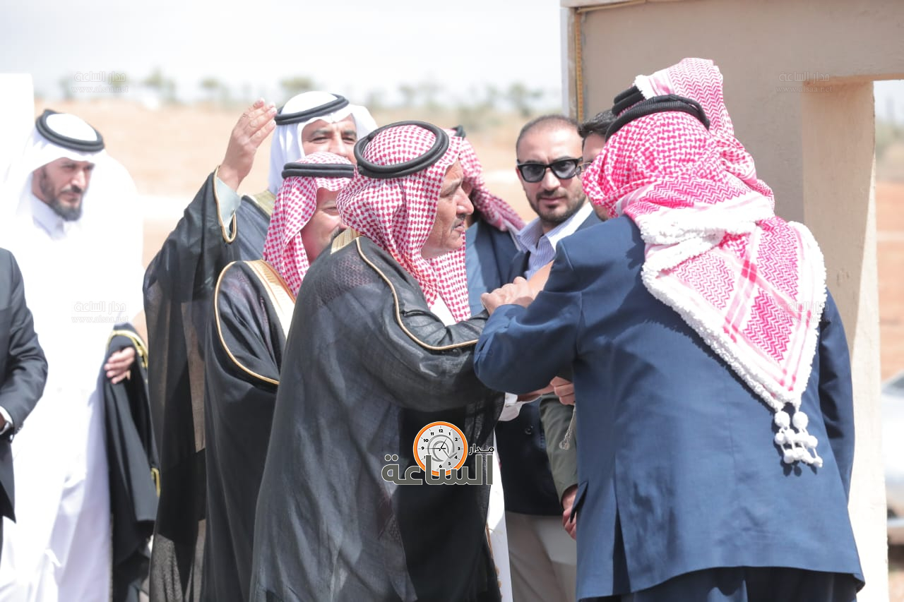 Madar Al-Saa Images 0.48258499234409125