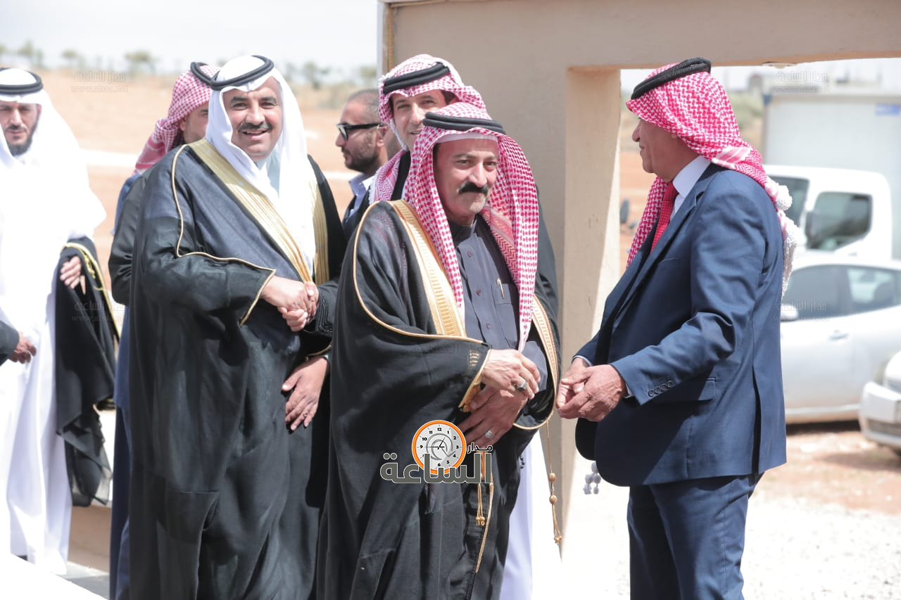 Madar Al-Saa Images 0.31045337495702685